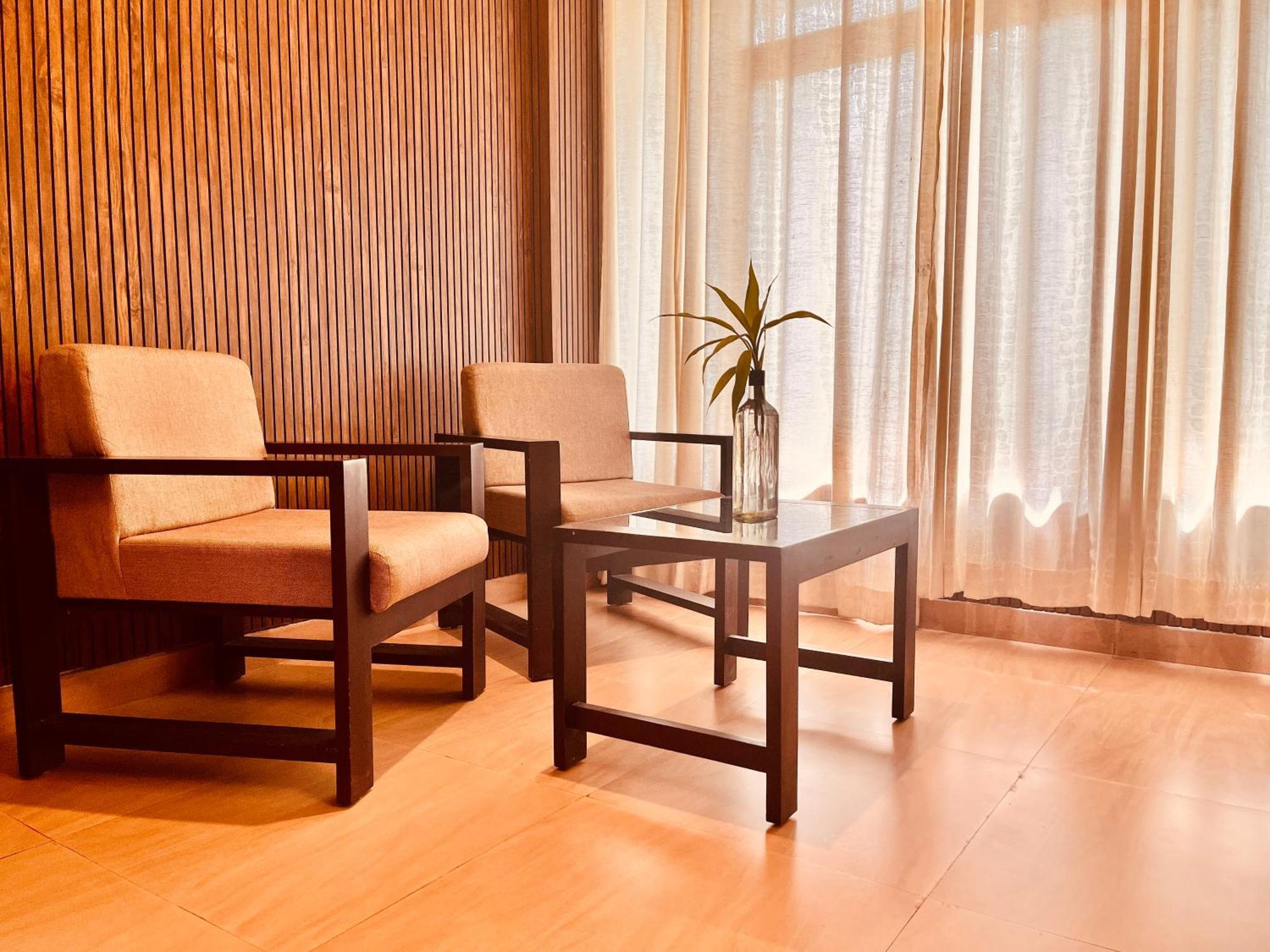 Pearl Grand Boutique Cottage In Omaxe Anandam Vrindavan - #Premium Ac Rooms With Balcony #Big Parking #Lift #Garden #Peaceful Area #Near Prem Mandir #Property Of The Year #Most Awarded Vrindāvan Exterior foto
